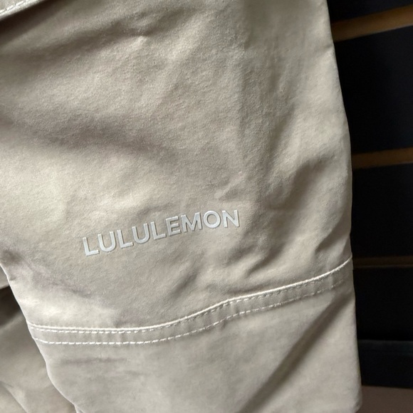 Lululemon Gathering Storm Long Jacket Beige Gray Sz 12 - Picture 2 of 8